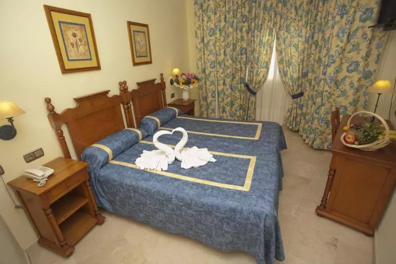 בית מלון כפרי Bajamar Centro