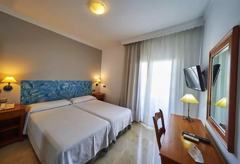 בית מלון כפרי Bajamar Centro