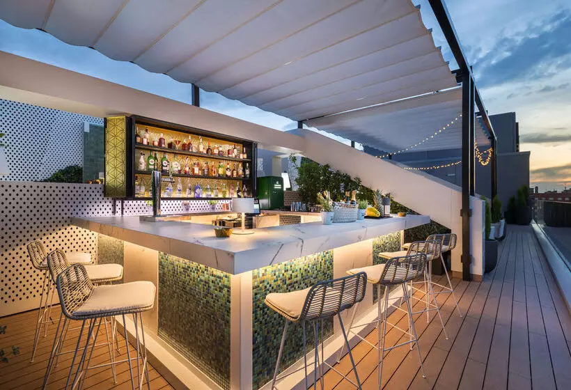 هتل Barcelo Imagine