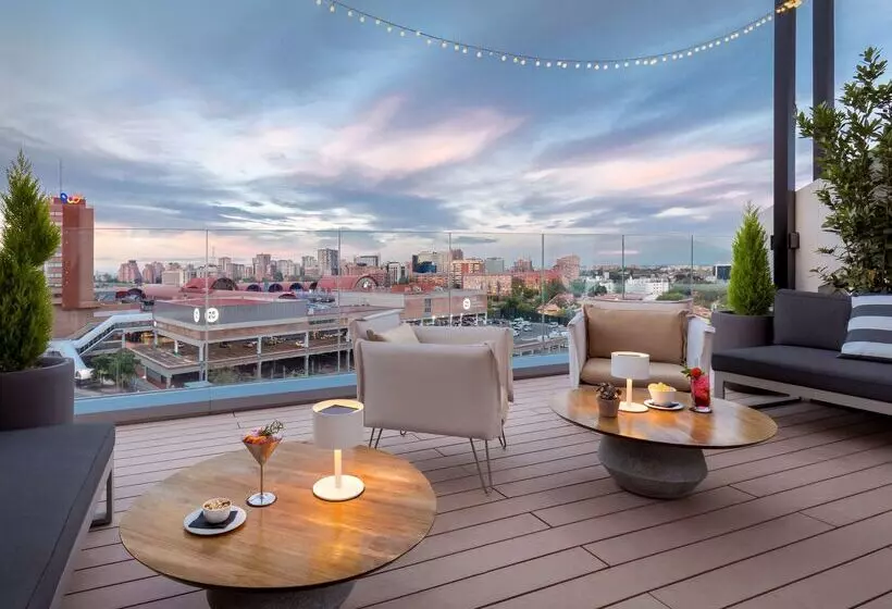 هتل Barcelo Imagine