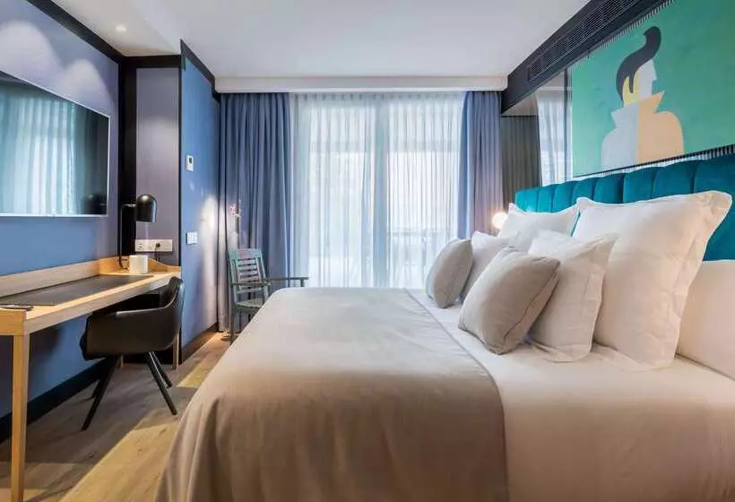 هتل Barcelo Imagine