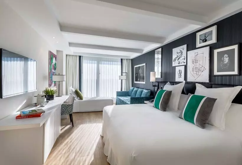 هتل Barcelo Imagine