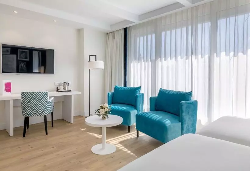 هتل Barcelo Imagine