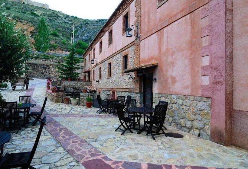 هتل Caserón De La Fuente