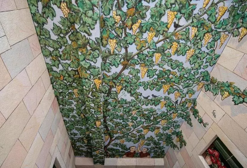 Отель Catalonia Portal de L' Angel