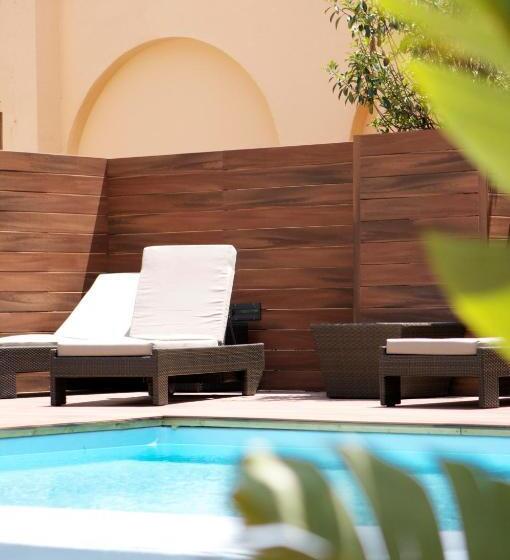 בית מלון כפרי Catalonia Portal de L' Angel