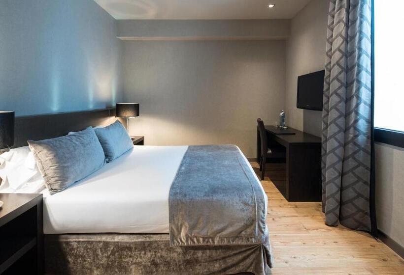 בית מלון כפרי Catalonia Portal de L' Angel