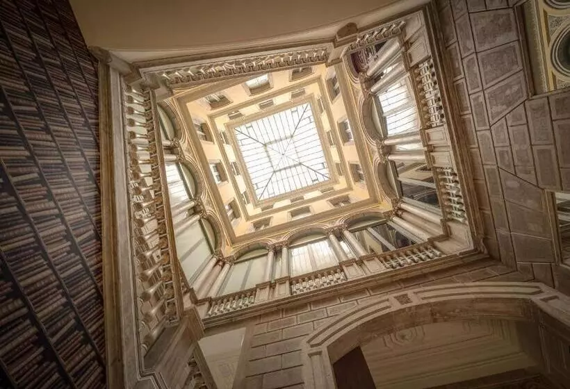 Отель Catalonia Portal de L' Angel