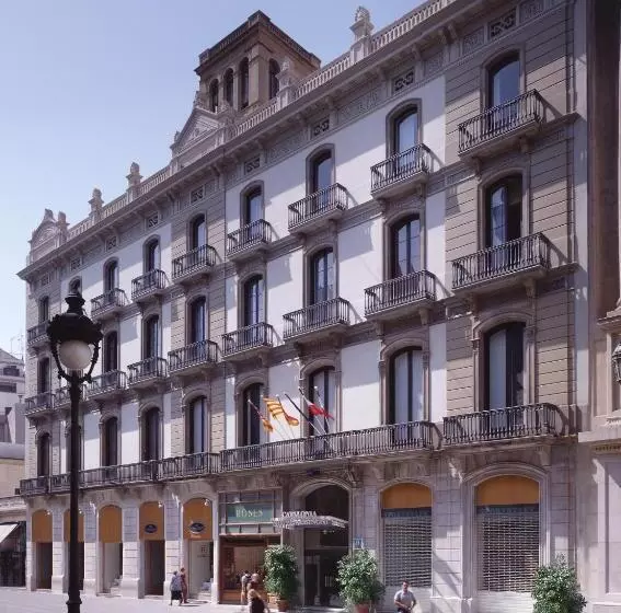 Отель Catalonia Portal de L' Angel