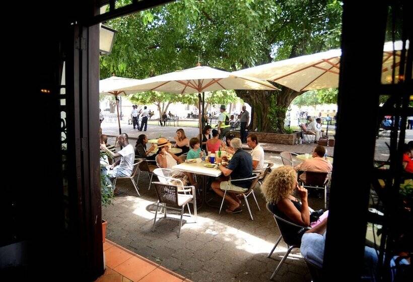 هتل Conde De Penalba