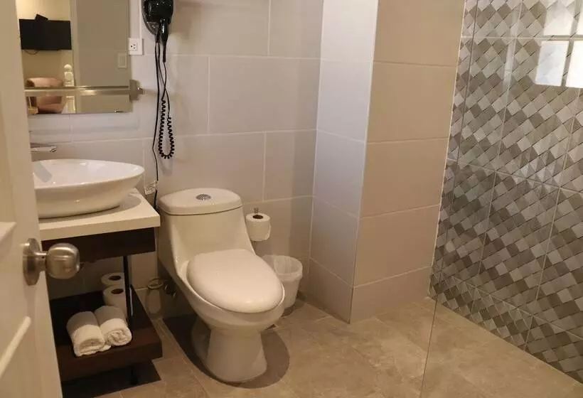 هتل Conde De Penalba