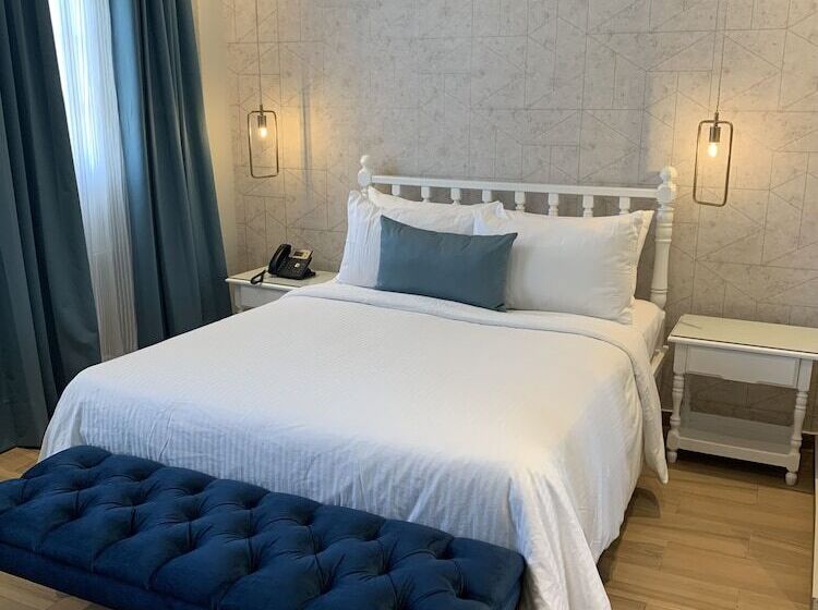 هتل Conde De Penalba