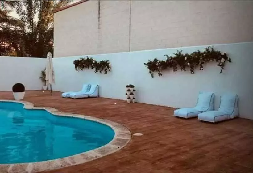 호텔 Emperatriz Iii