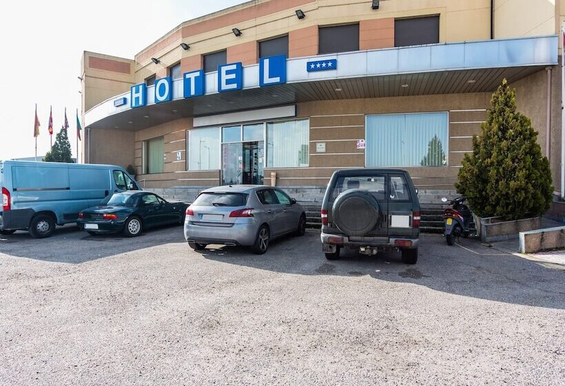 فندق Emperatriz Iii