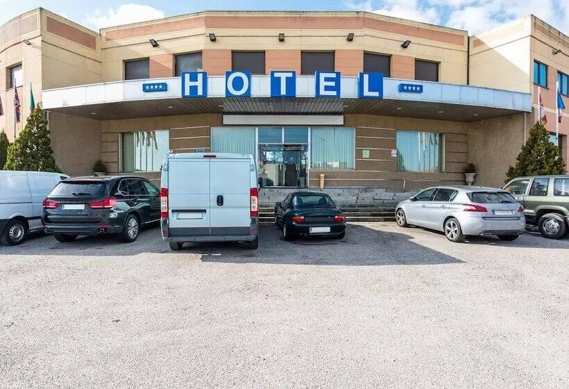 호텔 Emperatriz Iii