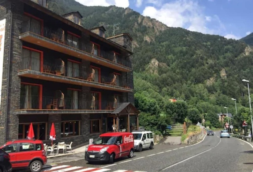 هتل Erts Boutique