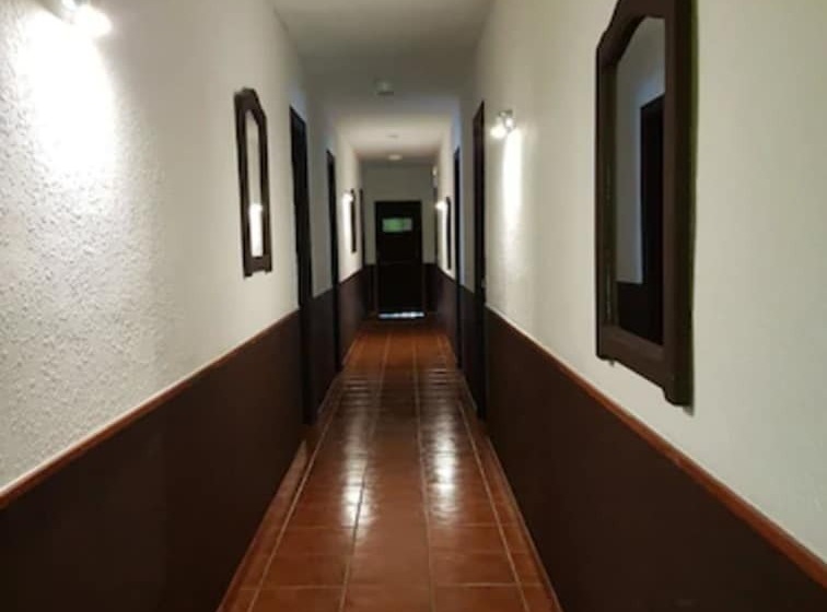 هتل Erts Boutique