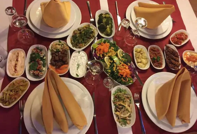 هتل Erts Boutique