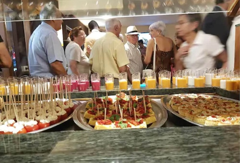 هتل Erts Boutique