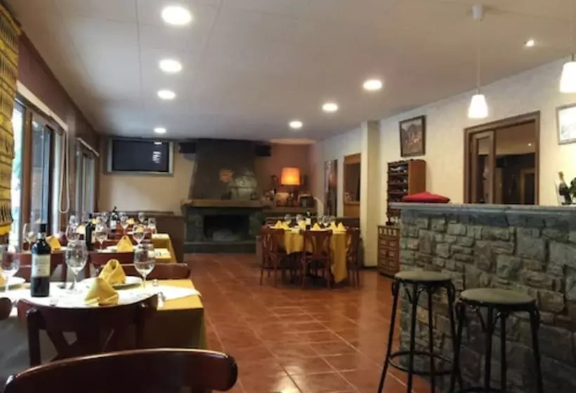 هتل Erts Boutique