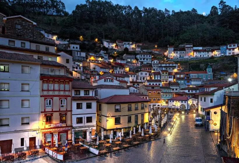 Hotel H Casona Selgas De Cudillero