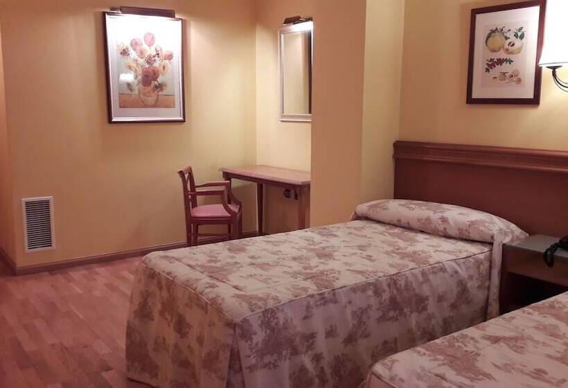 هتل Juan Carlos I