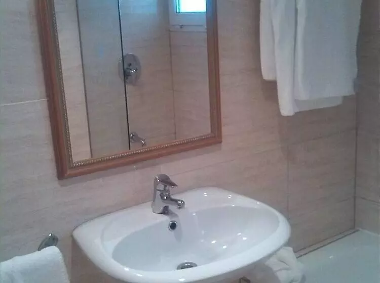 هتل Juan Carlos I