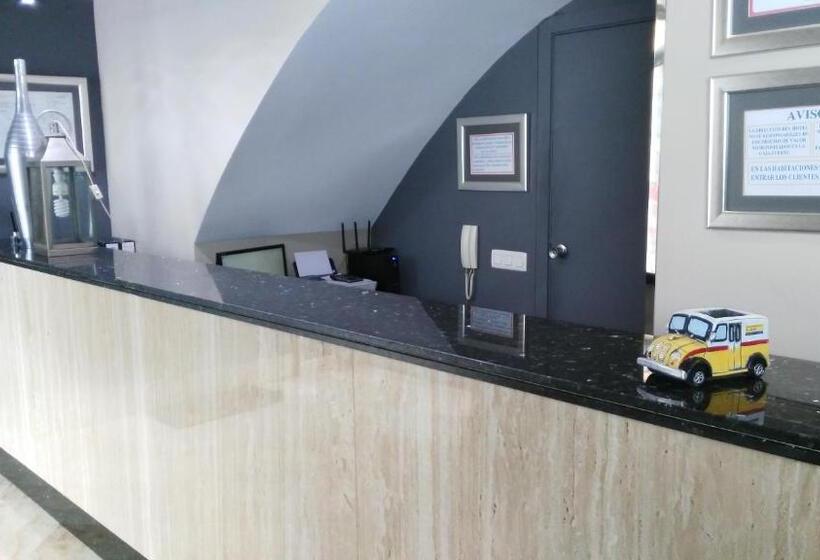 Отель La Albarizuela