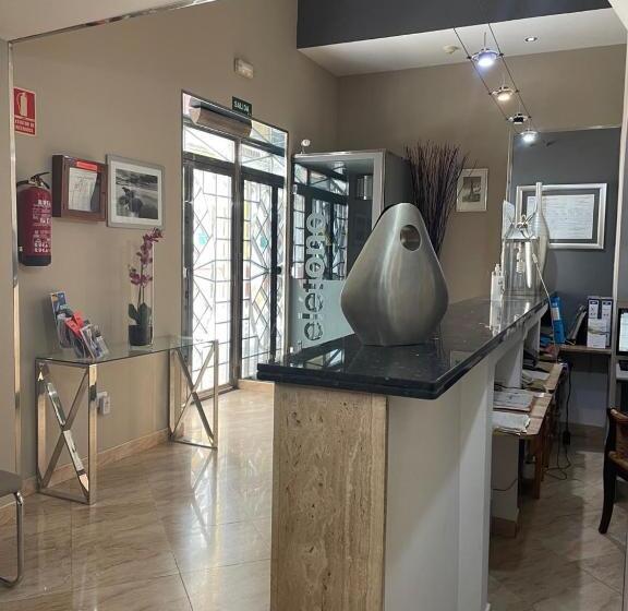 Отель La Albarizuela