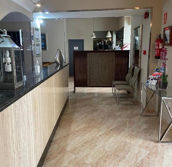 Отель La Albarizuela