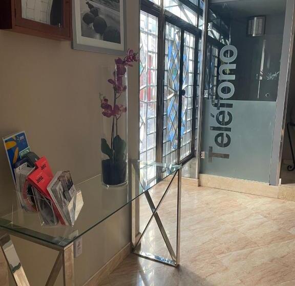 Отель La Albarizuela