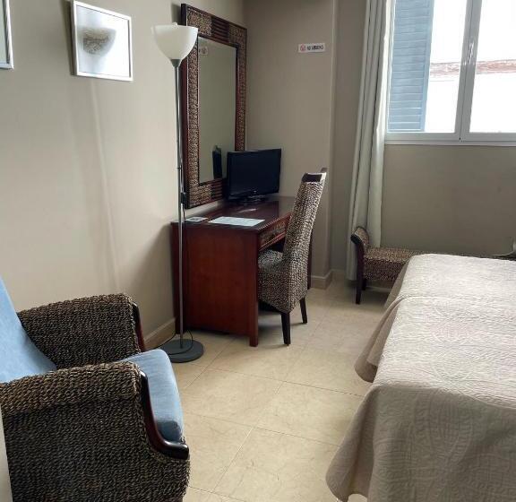 Отель La Albarizuela