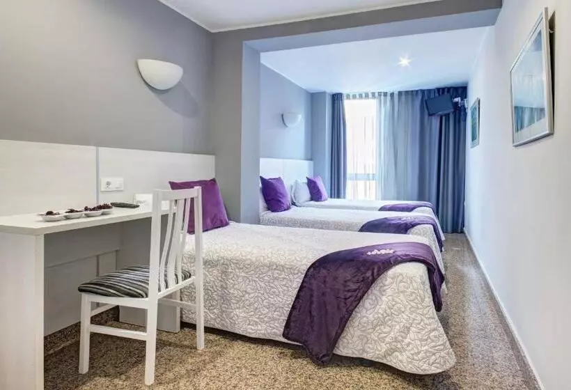 هتل Nuevo Triunfo