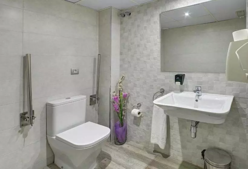 هتل Nuevo Triunfo