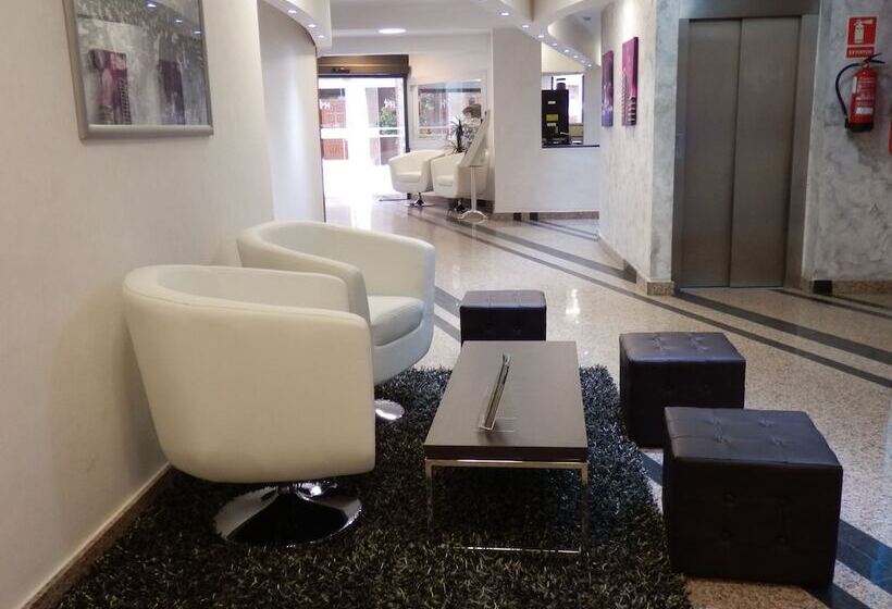 هتل Nuevo Triunfo