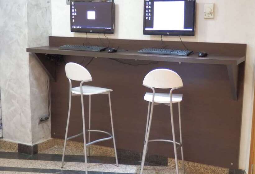 هتل Nuevo Triunfo