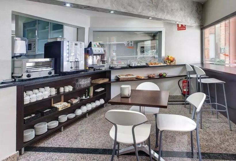 هتل Nuevo Triunfo