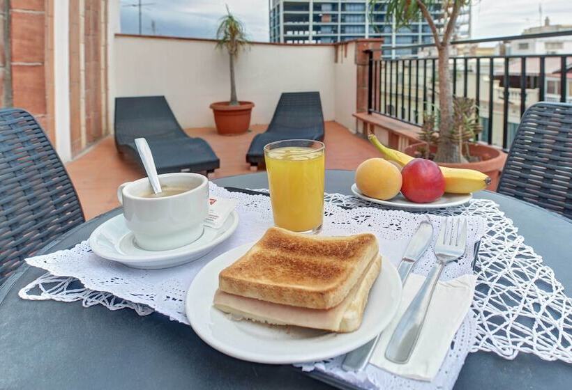 هتل Nuevo Triunfo