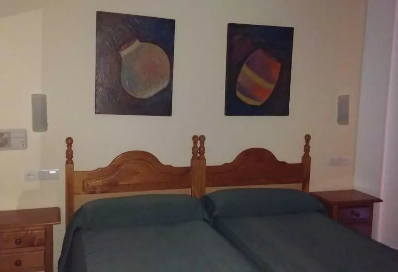 Aparthotel Playamaro