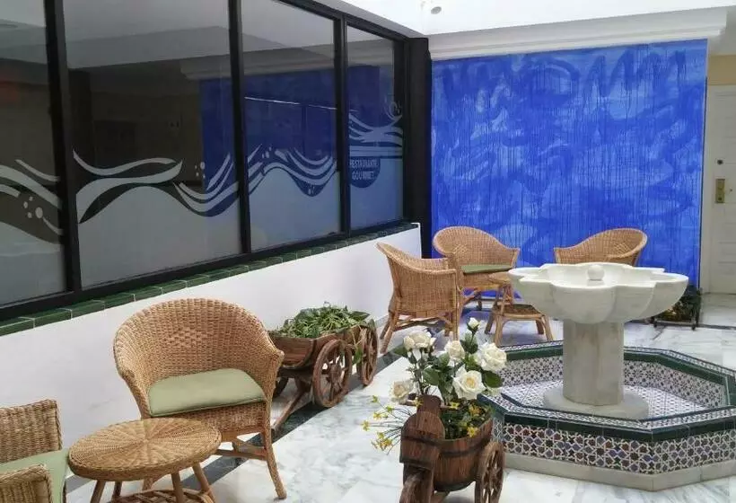 Aparthotel Playamaro