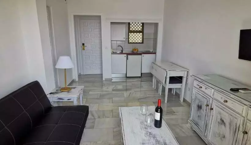 Aparthotel Playamaro