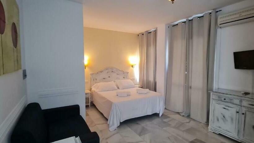 Aparthotel Playamaro