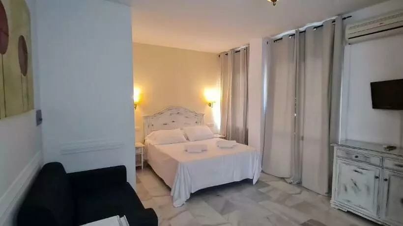 Aparthotel Playamaro