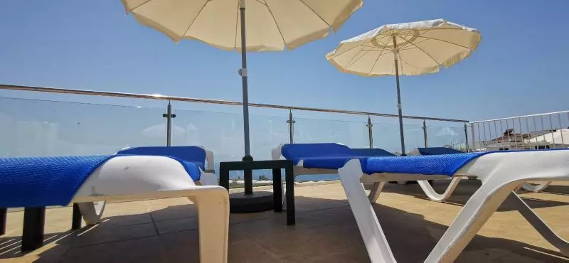 Aparthotel Playamaro