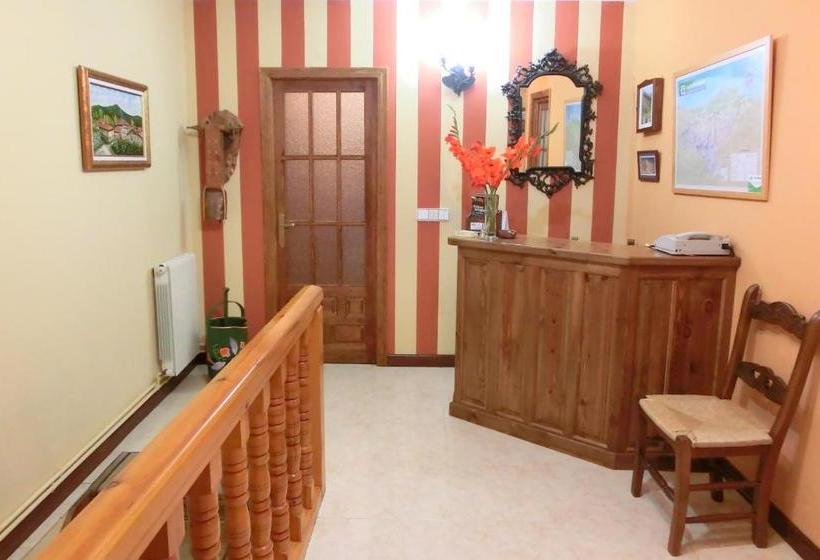 酒店 Apartamentos Javier