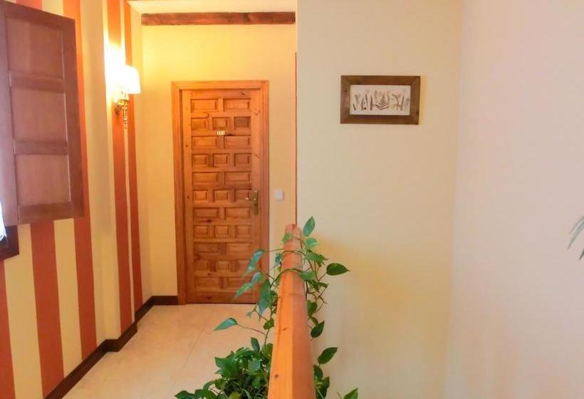 酒店 Apartamentos Javier