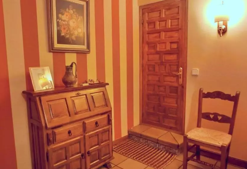 ホテル Apartamentos Javier