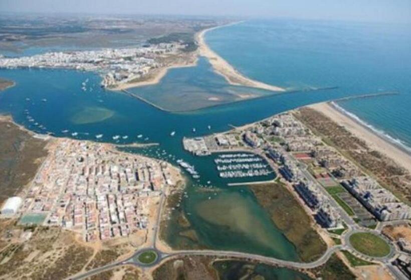 בית מלון כפרי Riavela