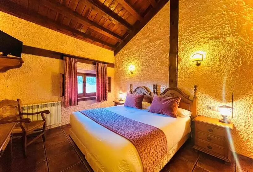 Vidéki Szálló Posada Real De Carreteros