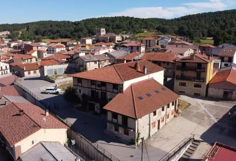 Vidéki Szálló Posada Real De Carreteros
